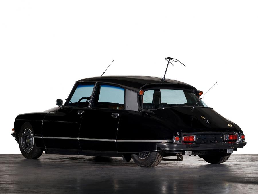  Citroen DS23 Prestige 1972 года  (фото 2 из 5)